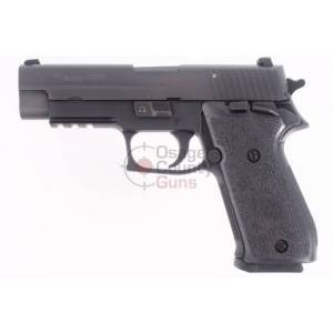 Sig Sauer P220 SAO .45 ACP w/ Night Sights