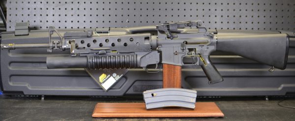 Colt M-16A1 w/M203 40MM Grenade Launcher Factory Cutaway! - Image 2