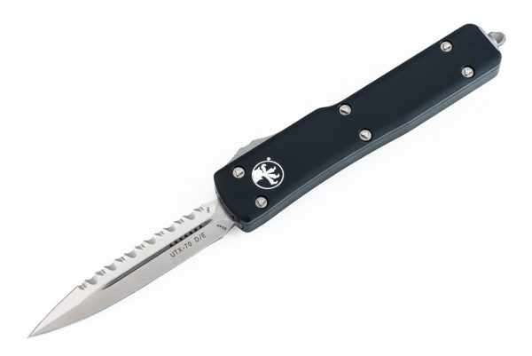 Microtech UTX-70 D/E Satin FULL SERRATED